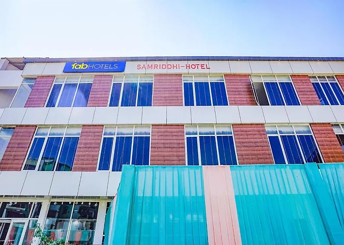 Fabhotel Siddhi